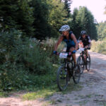 Setki kolarzy brały dziś udział w szóstym etapie Świętokrzyskiej Ligi Rowerowej / Krzysztof Żołądek / Radio Kielce