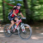 Setki kolarzy brały dziś udział w szóstym etapie Świętokrzyskiej Ligi Rowerowej / Krzysztof Żołądek / Radio Kielce