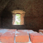 W poniedziałek nasz wakacyjny program "Świętokrzyskie na fali. Przybij piątkę z Radiem Kielce" gościł w dworze obronnym w Modliszewicach, który powstał w końcu XVI w., a zbudował go Andrzej Dunin Modliszewski. / Konrad Łużniak / Radio Kielce