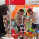 Wakacyjny program "Świętokrzyskie na fali. Przybij piątkę z Radiem Kielce" dotarł do Kurozwęk / Konrad Łużniak / Radio Kielce