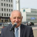 Rektor  Politechniki Świętokrzyskiej profesor Stanisław Adamczak / Radio Kielce