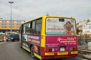 Problemy kierowców MPK z przejazdem przez rondo Herlinga-Grudzińskiego / Kamil Król / Radio Kielce