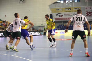 2013.08.03 Galeria Echo Kielce Cup, mecz Vive Targi - Tatran Preszow / Wojciech Habdas / Radio Kielce