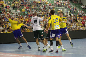 2013.08.03 Galeria Echo Kielce Cup, mecz Vive Targi - Tatran Preszow / Wojciech Habdas / Radio Kielce