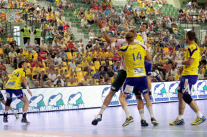 2013.08.03 Galeria Echo Kielce Cup, mecz Vive Targi - Tatran Preszow / Wojciech Habdas / Radio Kielce