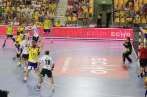 2013.08.03 Galeria Echo Kielce Cup, mecz Vive Targi - Tatran Preszow / Wojciech Habdas / Radio Kielce