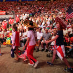 2013.08.03 XVI Światowe Igrzyska Polonijne. Ceremonia rozpoczęcia. Parada sportowców / Wojciech Habdas / Radio Kielce