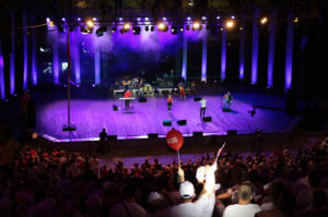 2013.08.03 XVI Światowe Igrzyska Polonijne. Ceremonia rozpoczęcia / Wojciech Habdas / Radio Kielce