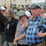 400 uczestników Marszu Szlakiem I Kompanii Kadrowej dotarło do Chęcin. / Wojciech Habdas / Radio Kielce