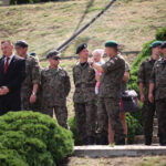 400 uczestników Marszu Szlakiem I Kompanii Kadrowej dotarło do Chęcin. / Wojciech Habdas / Radio Kielce