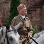 400 uczestników Marszu Szlakiem I Kompanii Kadrowej dotarło do Chęcin. / Wojciech Habdas / Radio Kielce