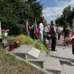 Kadrówka dotarła do Kielc, złożenie meldunku o przybyciu Marszu Prezydentowi Kielc pod historyczną figurą Najświętszej Maryi Panny / Wojciech Habdas / Radio Kielce