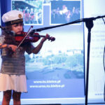 Specjalny odcinek Karaoke Summer Festival w DŚT. Młodziutka skrzypaczka Ania Wieleńska / Wojciech Habdas / Radio Kielce