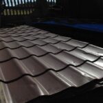 Zniszczone dachy z blachy w Kowali / Paweł Klepka / Radio Kielce