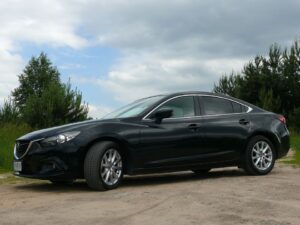 Nowa Mazda 6 / Robert Felczak / Radio Kielce