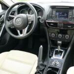 Nowa Mazda 6 / Robert Felczak / Radio Kielce