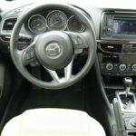 Nowa Mazda 6 / Robert Felczak / Radio Kielce