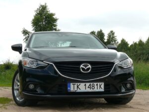 Nowa Mazda 6 / Robert Felczak / Radio Kielce