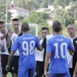 Przywitanie zawodników obu drużyn / Kamil Król / Radio Kielce