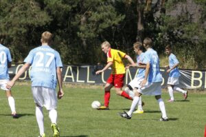 Fragment meczu w Centralnej Lidze Juniorów: Korona Kielce - Cracovia Kraków / Kamil Król / Radio Kielce