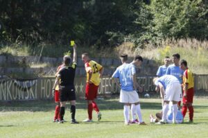 Fragment meczu w Centralnej Lidze Juniorów: Korona Kielce - Cracovia Kraków / Kamil Król / Radio Kielce