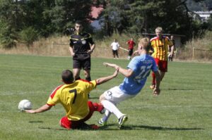 Fragment meczu w Centralnej Lidze Juniorów: Korona Kielce - Cracovia Kraków / Kamil Król / Radio Kielce