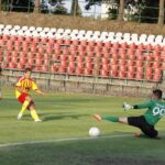 Fragment meczu Korona II Kielce - Unia Tarnów / Kamil Król / Radio Kielce