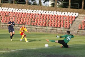 Fragment meczu Korona II Kielce - Unia Tarnów / Kamil Król / Radio Kielce