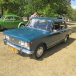 Przybij Piątkę w Tokarni wraz z motocyklami i zabytkowymi pojazdami / Konrad Łużniak / Radio Kielce