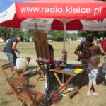 Przybij Piątkę w Tokarni wraz z motocyklami i zabytkowymi pojazdami / Konrad Łużniak / Radio Kielce