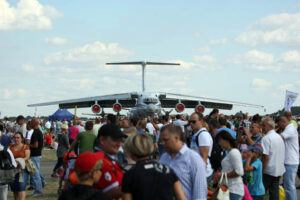 Pokazy Lotnicze Air Show 2013 w Radomiu / Wojciech Habdas / Radio Kielce