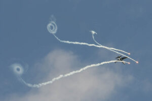 Pokazy Lotnicze Air Show 2013 w Radomiu / Wojciech Habdas / Radio Kielce