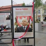 Plenerowa wystawa „Warto być Polakiem" / Paweł Solarz / Radio Kielce