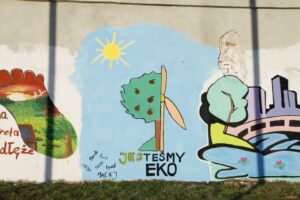 Ekologiczne murale przy ZSO nr5 w Kielcach. / Piotr Michalski / Radio Kielce