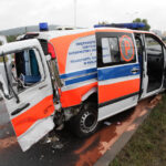 12.09.2013. Zderzenie busa z karetką na Krakowskiej w Kielcach / Wojciech Habdas / Radio Kielce