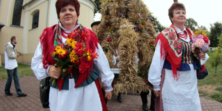 Dożynki powiatu skarżyskiego w Skarżysku Kościelnym / Krzysztof Żołądek / Radio Kielce