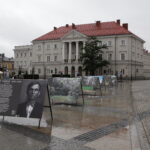 Wystawa Wielki Terror na kieleckim rynku / Wojciech Habdas / Radio Kielce