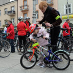 22.9.2013 Światowy dzień bez samochodu. Rowerowa masa krytyczna / Wojciech Habdas / Radio Kielce