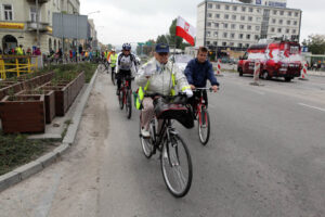 22.9.2013 Światowy dzień bez samochodu. Rowerowa masa krytyczna / Wojciech Habdas / Radio Kielce