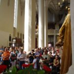 Uroczystość wprowadzenia relikwii Jana Pawła II do bazyliki w Wiślicy / Paweł Klepka / Radio Kielce