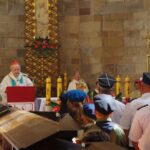 Uroczystość wprowadzenia relikwii Jana Pawła II do bazyliki w Wiślicy / Paweł Klepka / Radio Kielce