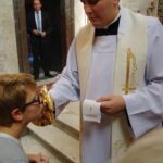 Uroczystość wprowadzenia relikwii Jana Pawła II do bazyliki w Wiślicy / Paweł Klepka / Radio Kielce