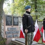 Uroczystości przy pomniku prezydenta Kielc Stefana Artwińskiego / Kamil Król / Radio Kielce