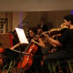 Prawykonanie utworu Francisa Lai "Wieczna miłość” przez orkiestrę Filharmonii Świętokrzyskiej / Kamil Król / Radio Kielce