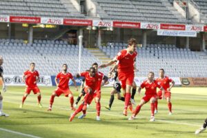 Fragment sparingu Korona Kielce - Widzew Łódź / Kamil Król / Radio Kielce