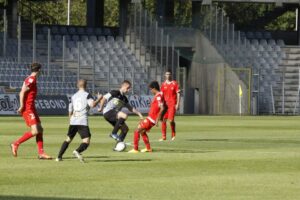 Fragment sparingu Korona Kielce - Widzew Łódź / Kamil Król / Radio Kielce