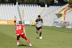 Fragment sparingu Korona Kielce - Widzew Łódź / Kamil Król / Radio Kielce