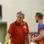 Trener Azotów Bogdan Kowalczyk (z lewej) / Kamil Król / Radio Kielce