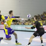 Inauguracja Ligi Mistrzów piłkarzy ręcznych: mecz Vive Targi - Dunkierka / Kamil Król / Radio Kielce