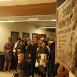 Odsłonięcie tablicy Jana Goca przy studiu TVP Kielce w Kieleckim Centrum Kultury / Stanisław Blinstrub / Radio Kielce